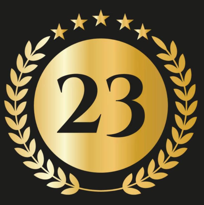 23 anos
